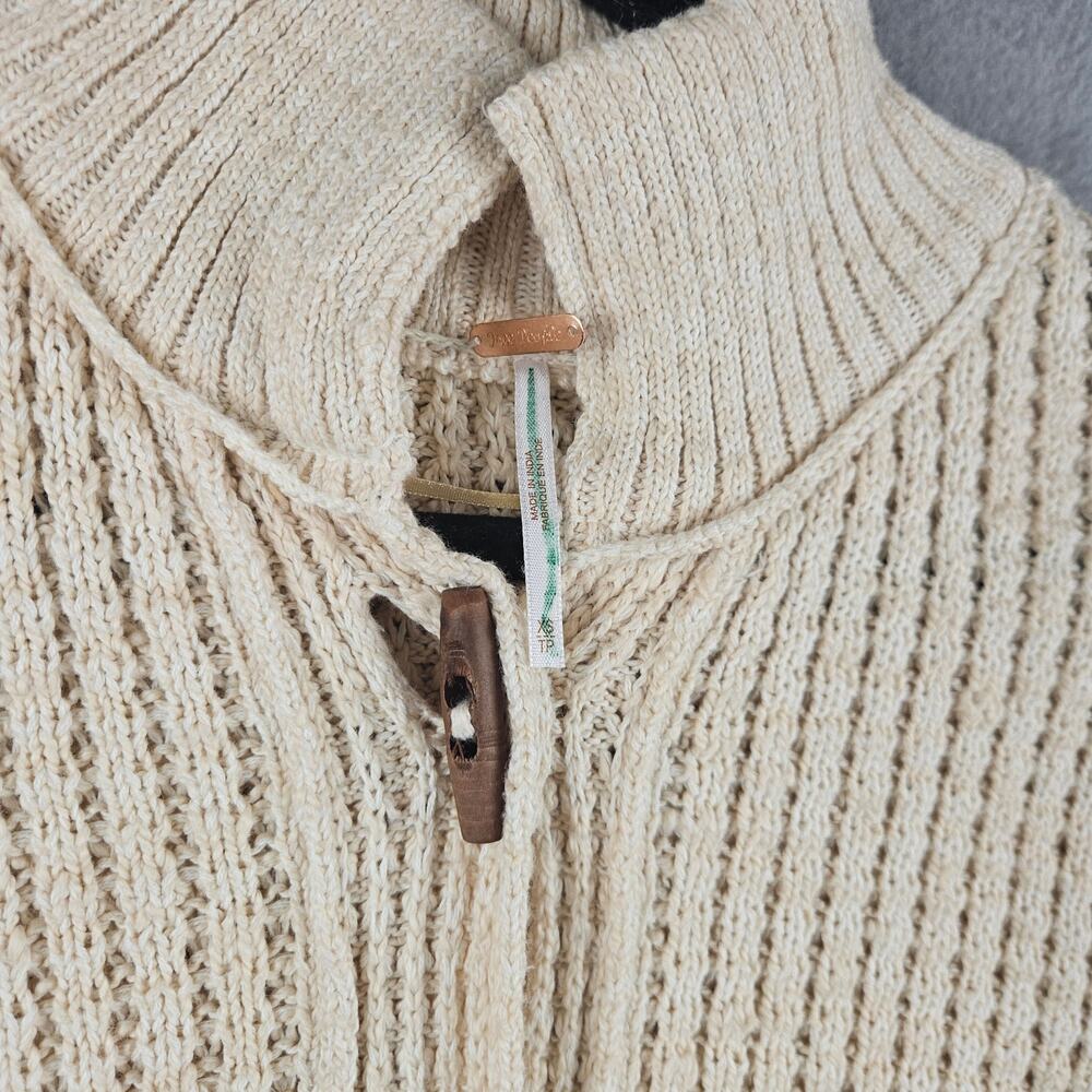 Free People Chunky Knit Cropped Cardigan Toggle Sweater Boho Cottagecore XS - Picture 5 of 7